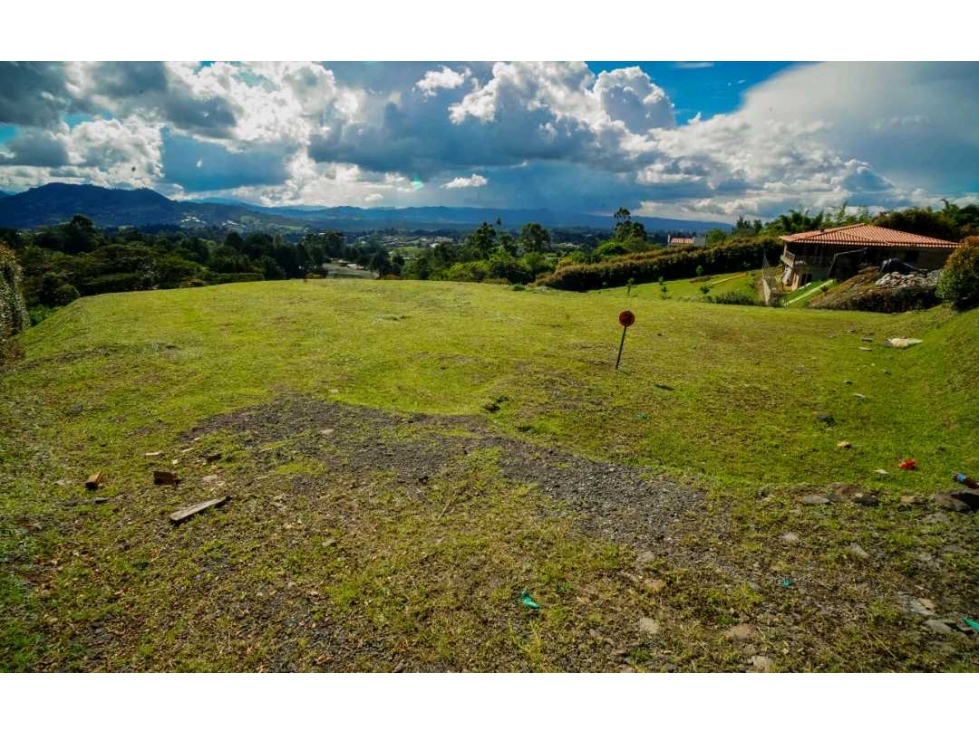 LOTE EN VENTA EN EL CARMEN DE VIBORAL EN PARCELACION,VEREDA EL CERRO — foto 2