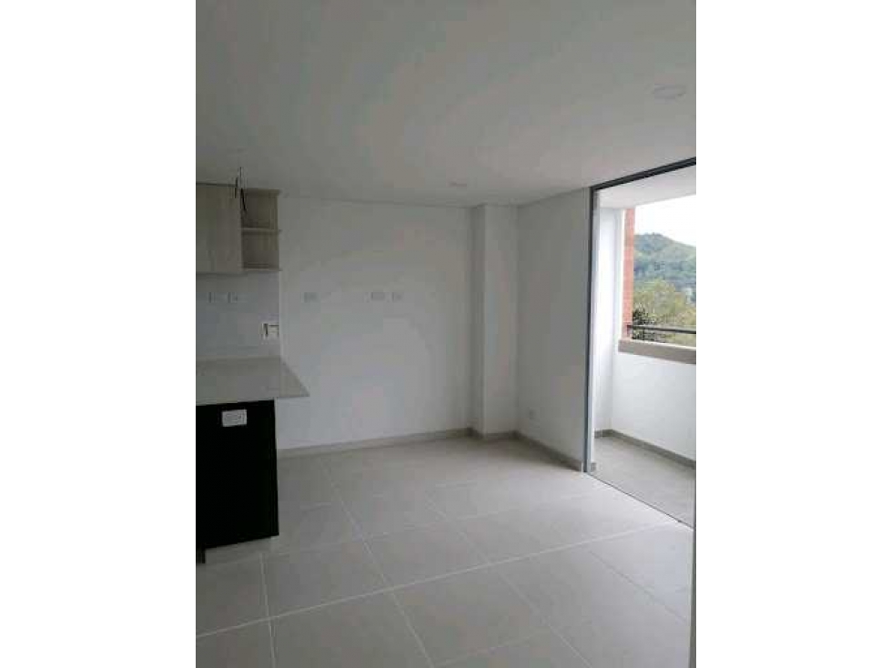 SE VENDE BUEN APTO EN ITAGUI SECTOR SURAMERICA — foto 3