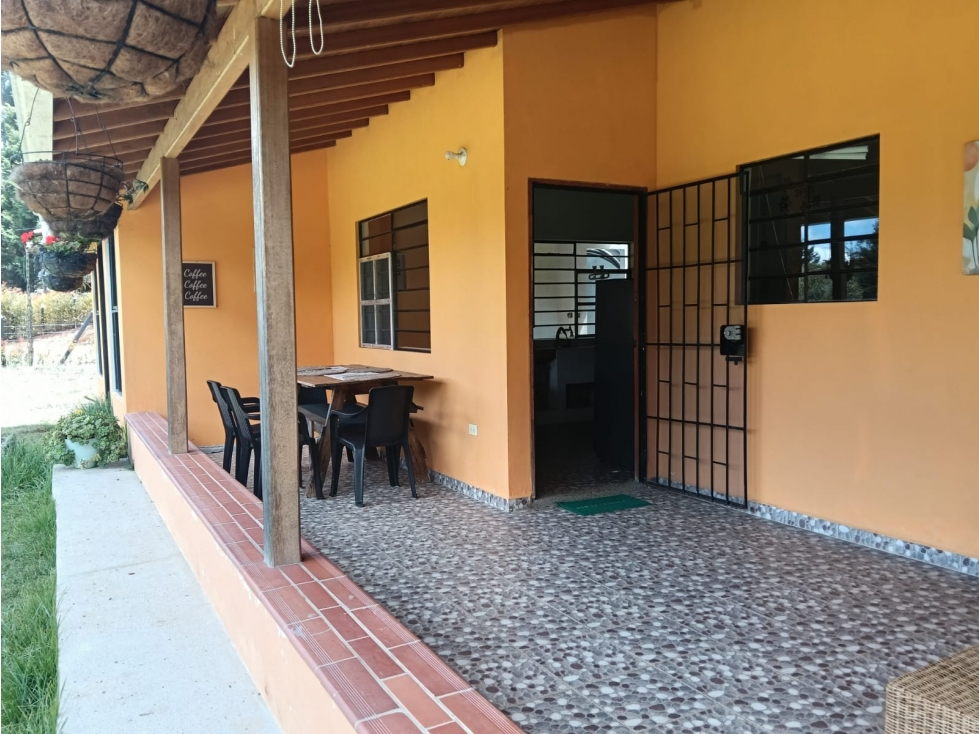 Vendo Casa Finca Santa Elena vereda Piedras Blancas — foto 5
