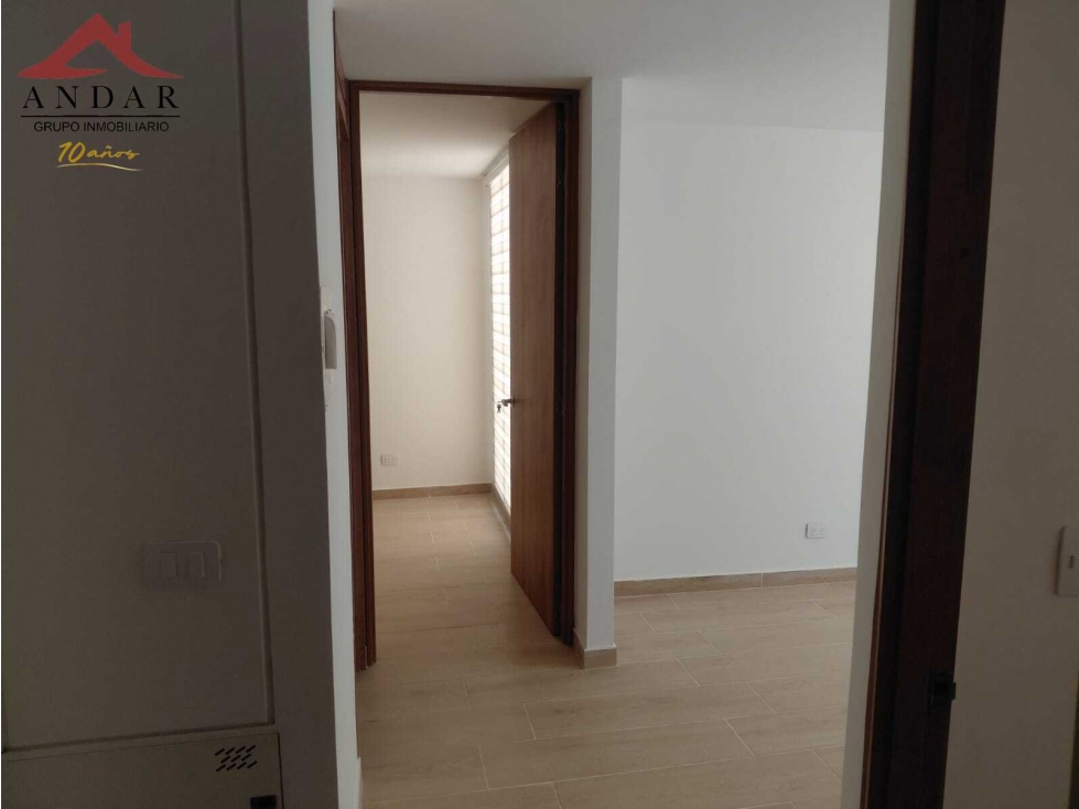 ¡Vende o arrienda! Apartamento disponible en Siena — foto 5