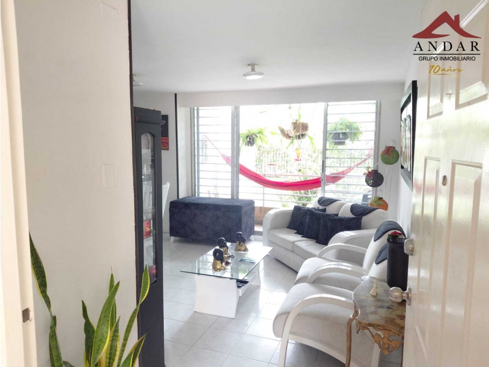 ¡Hazlo tuyo! Apartamento en Bosque Largo