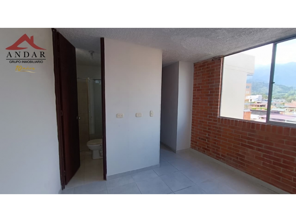 ¡InversiÃ³n imperdible! Apartamento disponible en Fuente Real — foto 2
