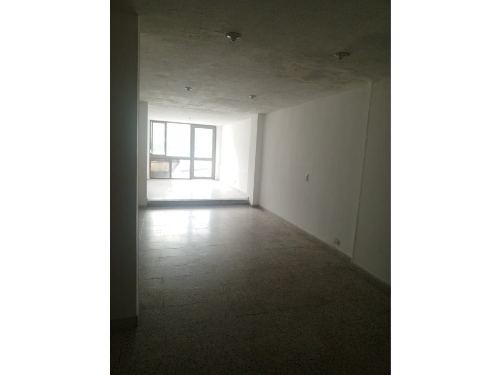 ¡Disponible en arriendo! Oficina disponible en Carrera 5 - 1