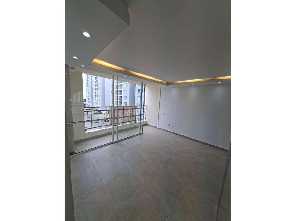 VENDO APTO PISO 4 EN BELLATERRA VALLE DEL LILI (P.Z) CW:10293235 — foto 6