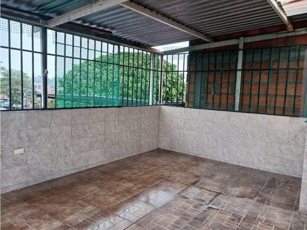 ¡InversiÃ³n imperdible! Casa disponible en Ciudadela Simon Bolivar — foto 5