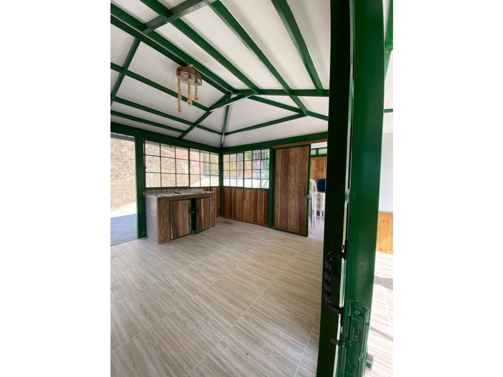 ¡En venta! Finca disponible en La Maria Combeima — foto 5