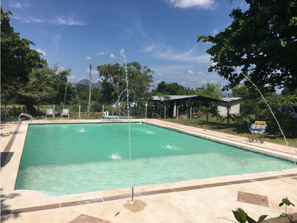 ¡Descubre esta joya! Finca disponible en Sector PeÃ±ones - 1