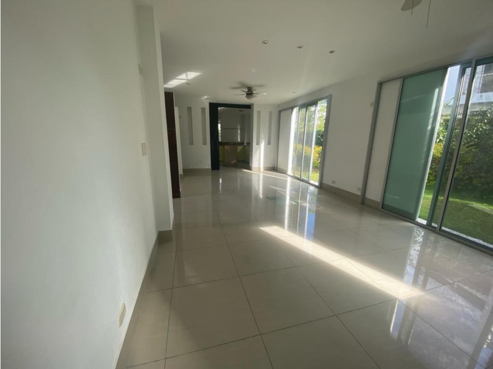 ¡Descubre esta joya! Casa ubicado en Reservas del Campestre