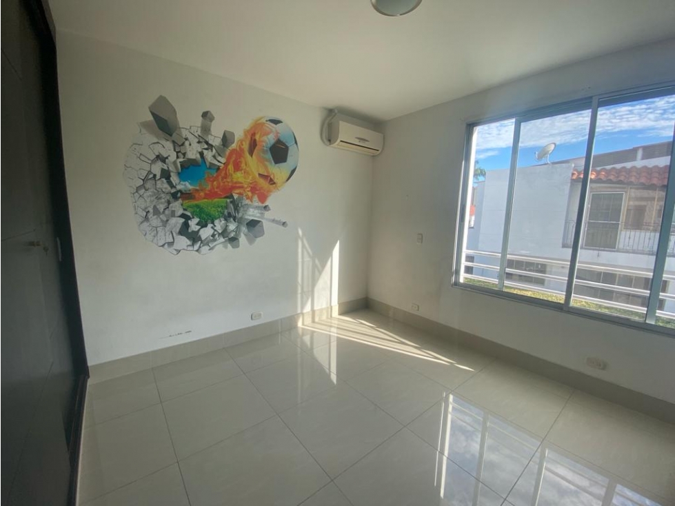 ¡Descubre esta joya! Casa ubicado en Reservas del Campestre — foto 4