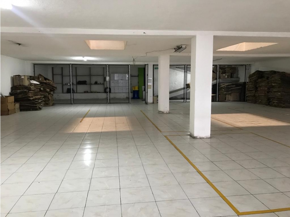 ¡Oportunidad única! Bodega disponible en Centro - 3