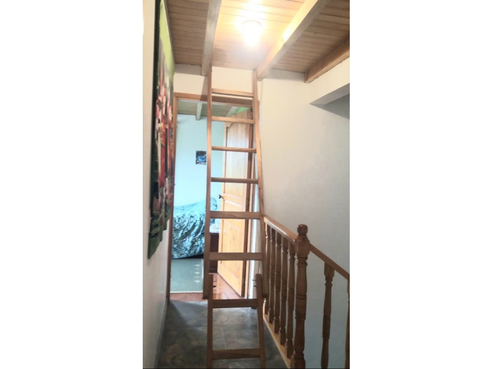 ¡InversiÃ³n imperdible! Casa disponible en La calera
