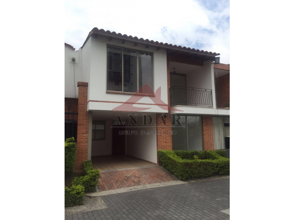 ¡En venta! Casa en Rincon de Piedra Pintada