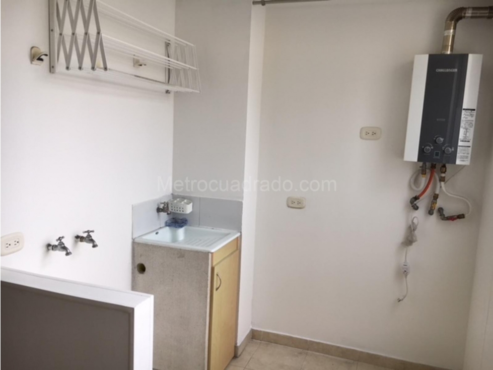 ¡Descubre esta joya! Apartamento ubicado en Colina campestre — foto 6