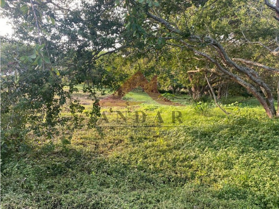¡Gran oportunidad de inversiÃ³n! Lote disponible en Aparco — foto 4