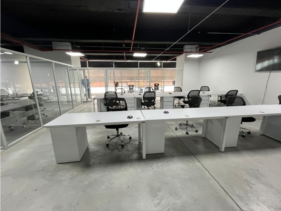 ¡En venta! Oficina disponible en Centro Comercial Acqua - 3