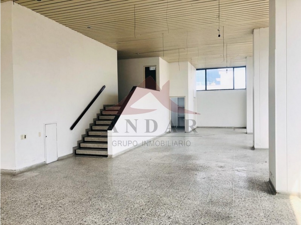 ¡Vende o arrienda hoy! Oficina ubicado en Centro - 3