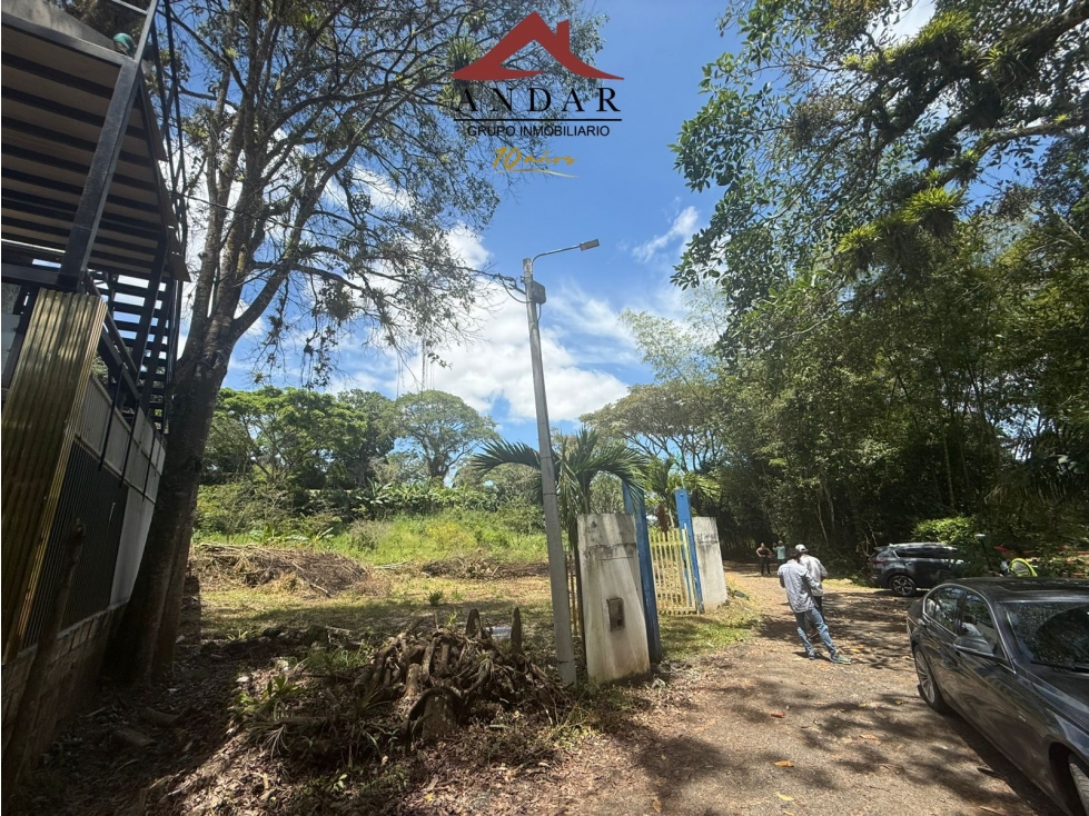 ¡No te lo puedes perder! Lote / Terreno en Via Totumo — foto 3