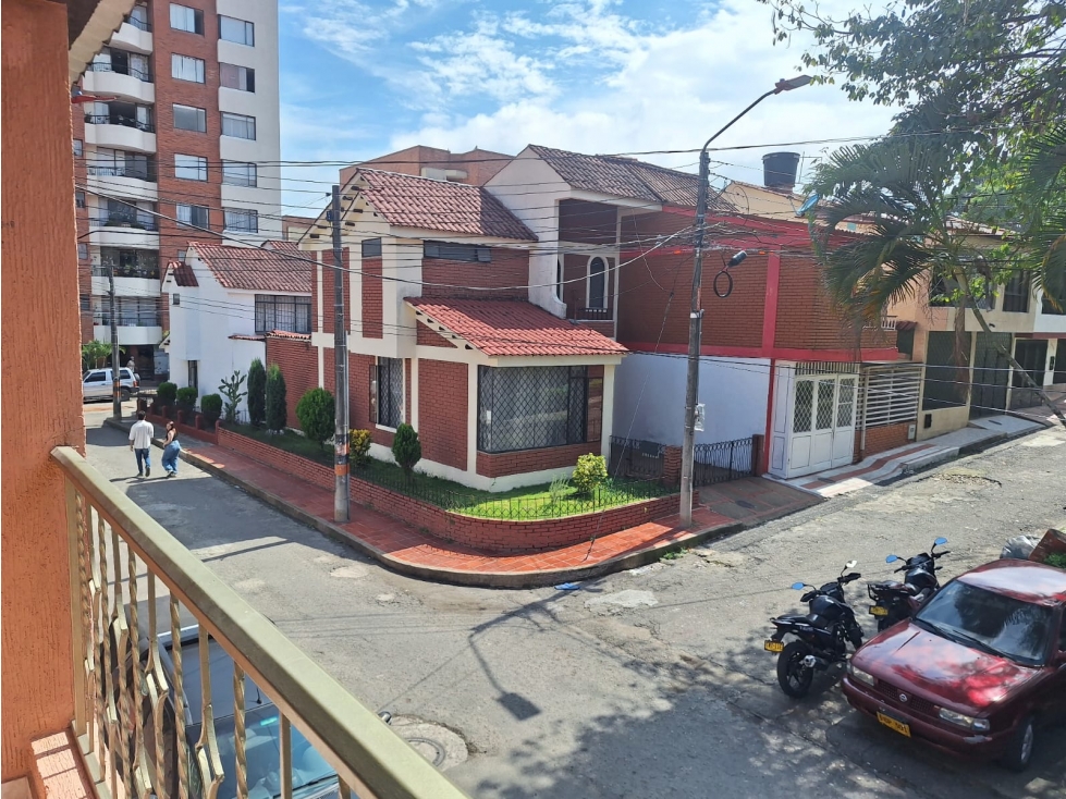 ¡InversiÃ³n imperdible! Casa disponible en Parrales — foto 3