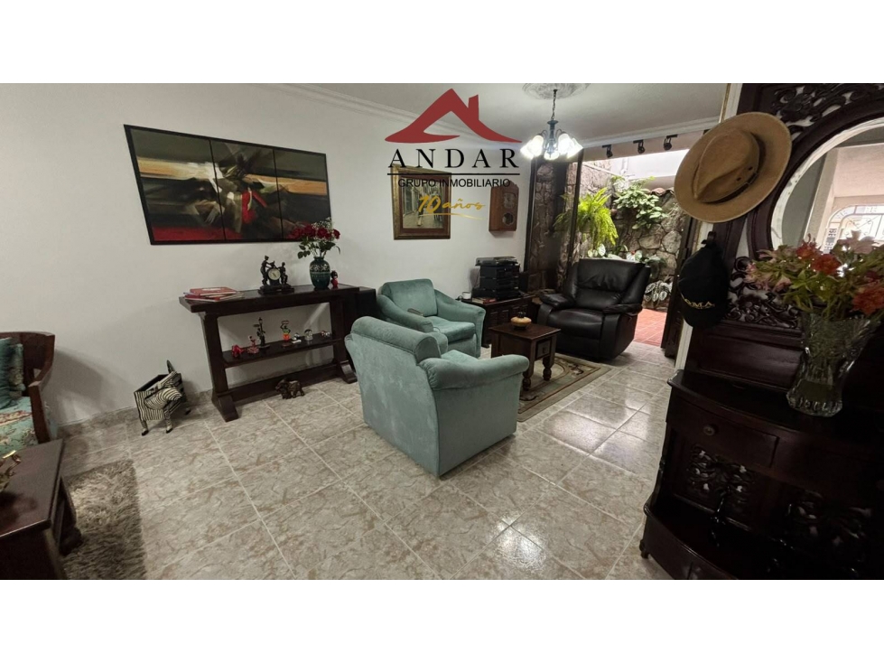 ¡Hazlo tuyo! Casa ubicado en Carmenza Rocha — foto 2