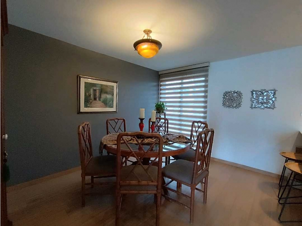 APARTAMENTO EN LOS PARRA TOTALMENTE REMODELADO