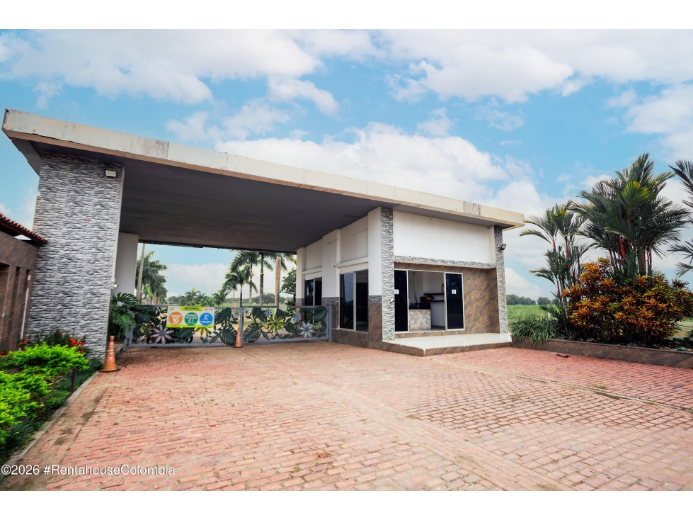 Lote en Puerto Lopez (Meta) RAH CO: 26-684 - 1