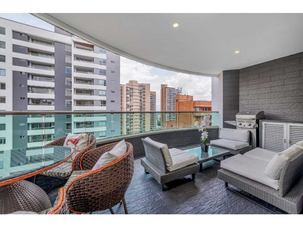 APARTAMENTO DE LUJO SECTOR CASTROPOL — foto 5