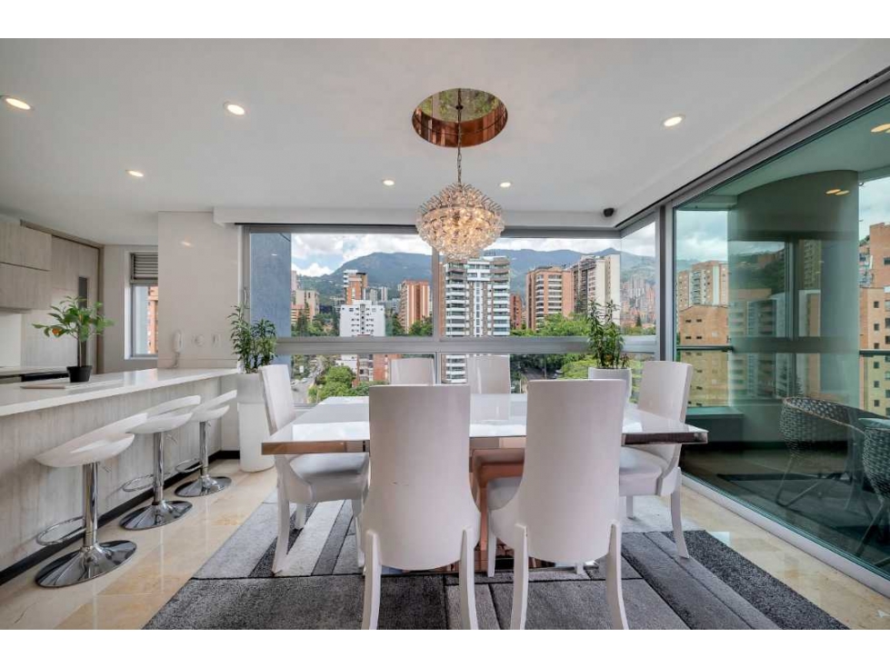 APARTAMENTO DE LUJO SECTOR CASTROPOL — foto 6