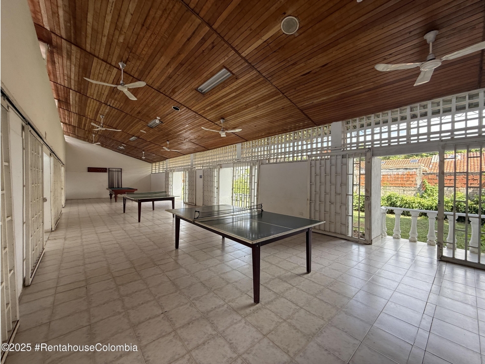 Hotel en Ricaurte (Cundinamarca) RAH CO: 26-105 - 5