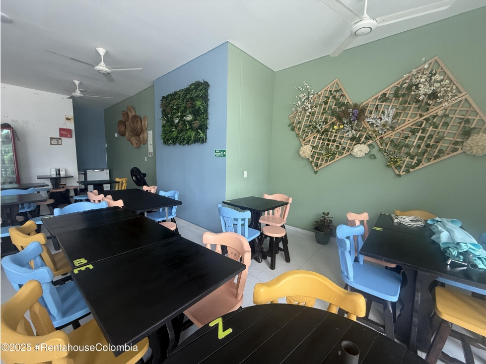 Local Comercial en Ricaurte (Cundinamarca) RAH CO: 26-139 - 6