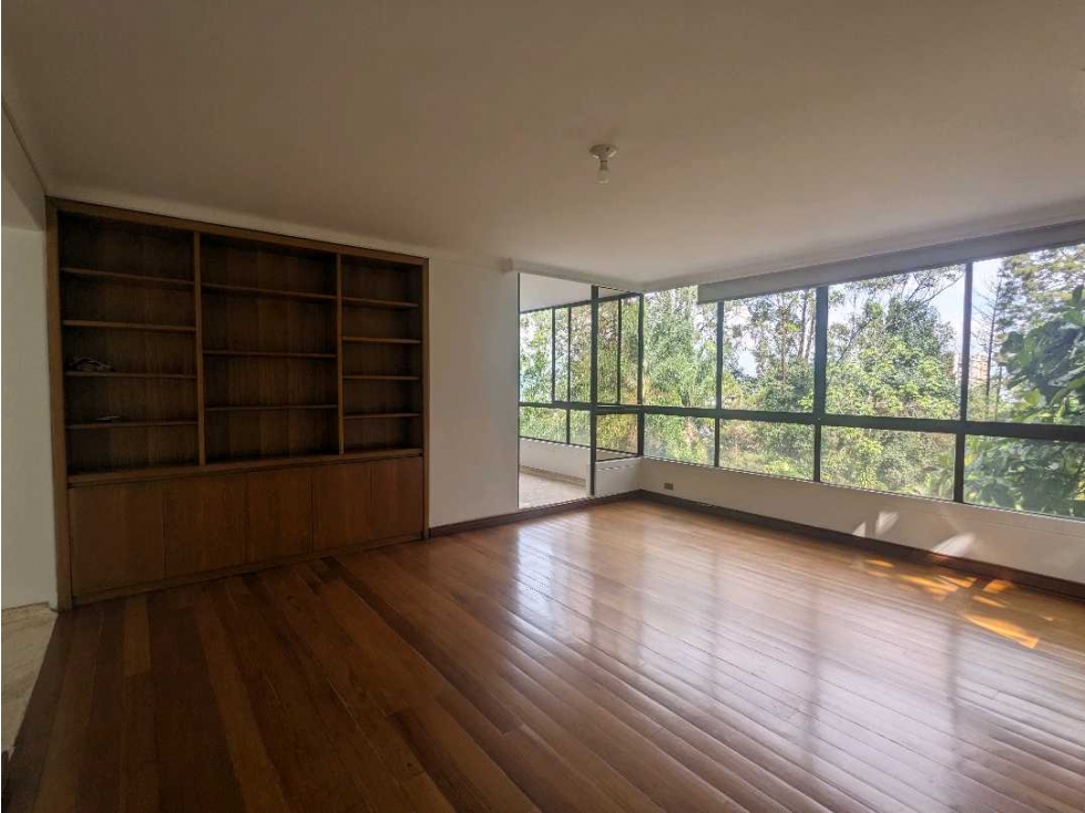 ARRIENDO SUPER AMPLIO POBLADO — foto 6