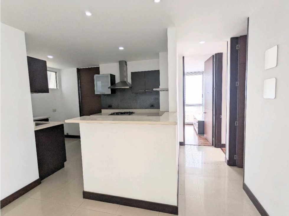 MODERNO APARTAMENTO EN PROVENZA CON VISTA — foto 5
