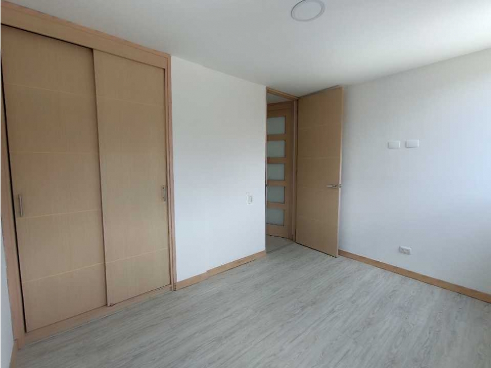 ARRIENDO APARTAMENTO EN LA INTERMEDIA — foto 6