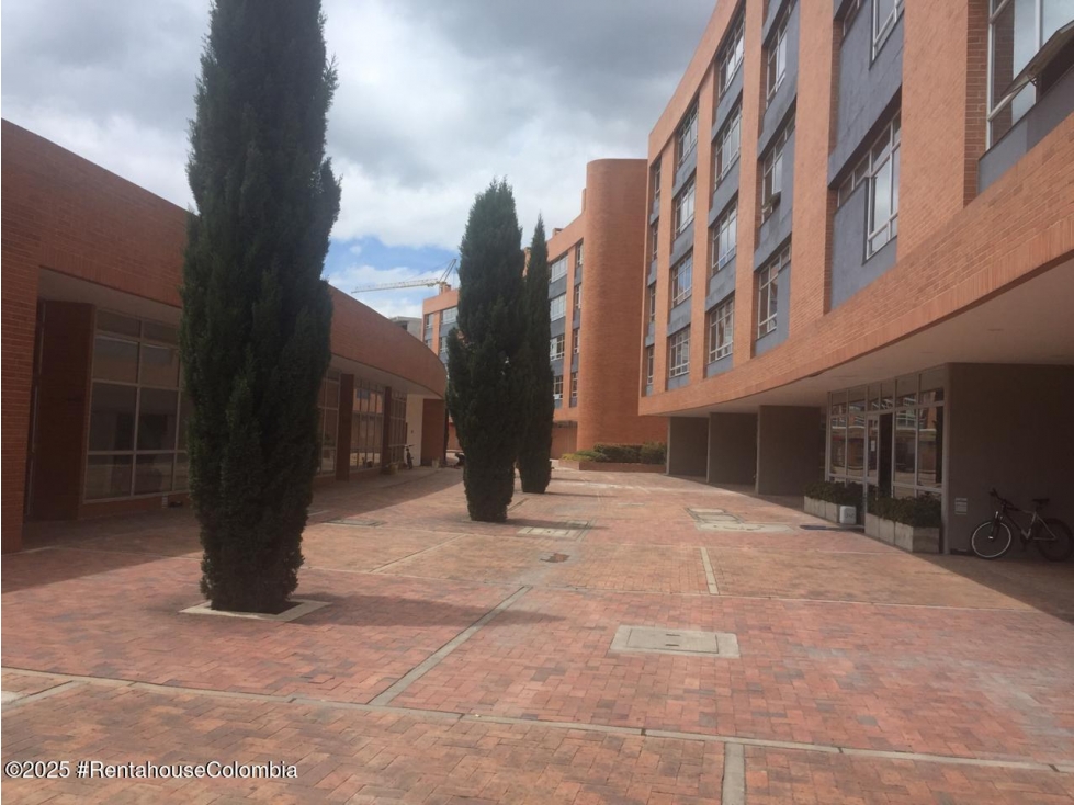Oficina en Tocancipa (Cundinamarca) RAH CO: 26-419 - 4