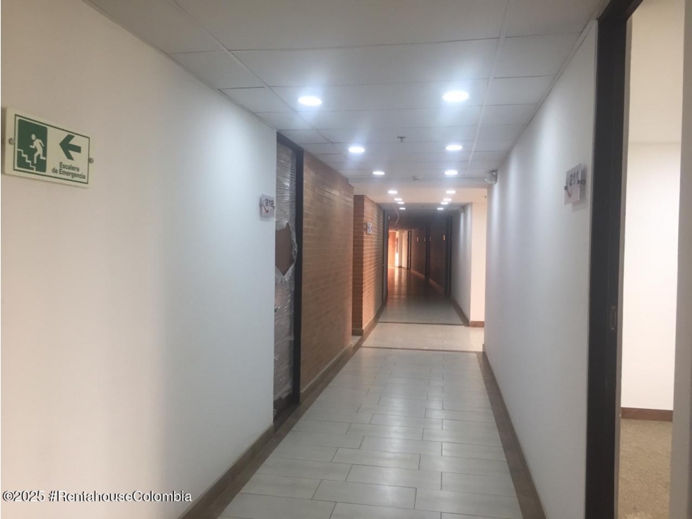 Oficina en Tocancipa (Cundinamarca) RAH CO: 26-419 - 5
