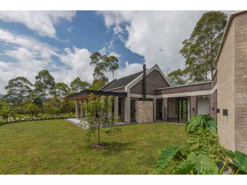 CASA EN EXCLUSIVA PARCELACION EL RETIRO — foto 5