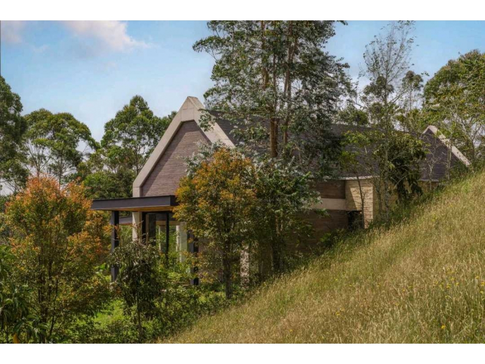 CASA EN EXCLUSIVA PARCELACION EL RETIRO — foto 6