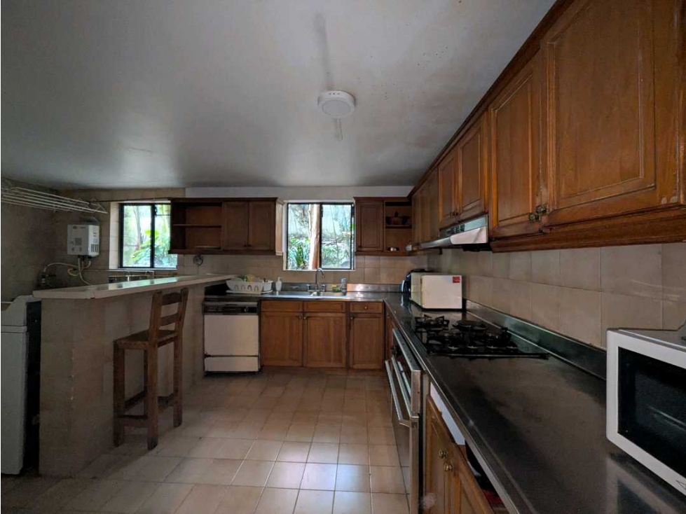 CASA IDEAL PARA REMODELAR EXCLUSIVA UNIDAD EN EL CAMPESTRE — foto 2
