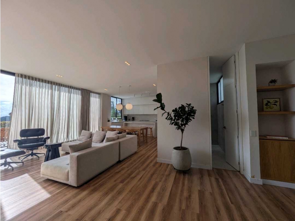 CASA DE UN SOLO NIVEL EN EL ALTO DEL ESCOBERO — foto 2