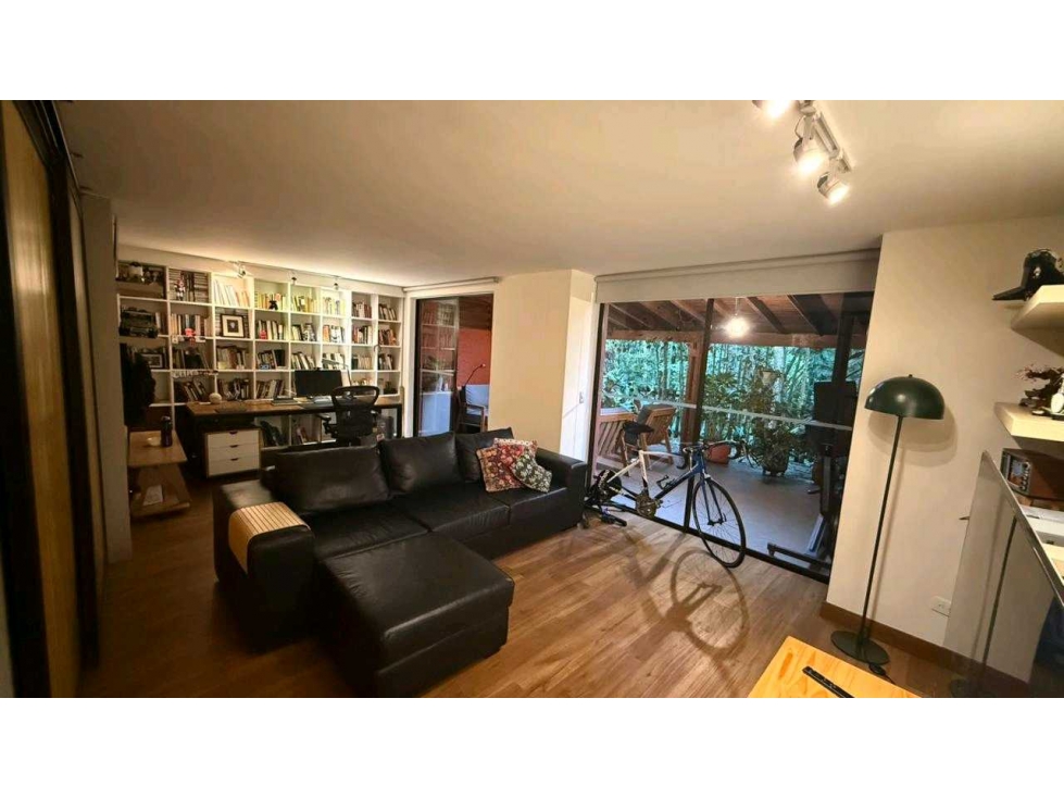 CASA RODEADA DE VERDE SECTOR EL CES — foto 4