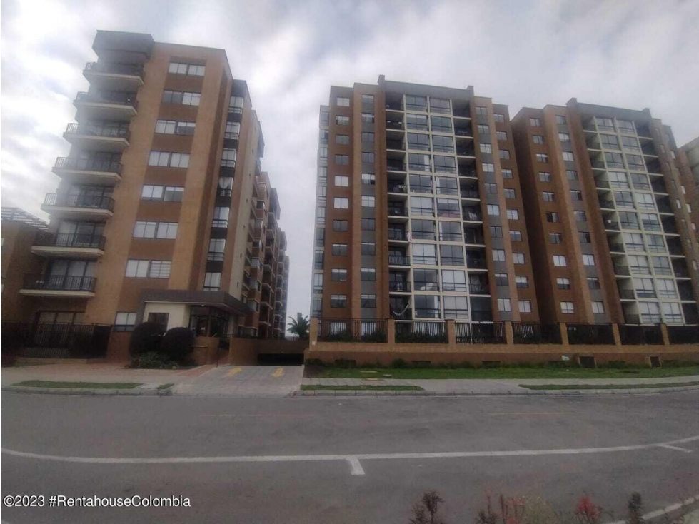 Apartamento en Sopo (Cundinamarca) RAH CO: 26-611 - 4