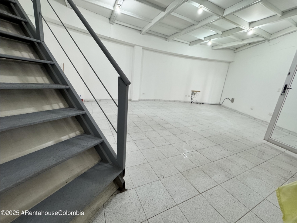 Local Comercial en Cota (Cundinamarca) RAH CO: 25-1701 - 6