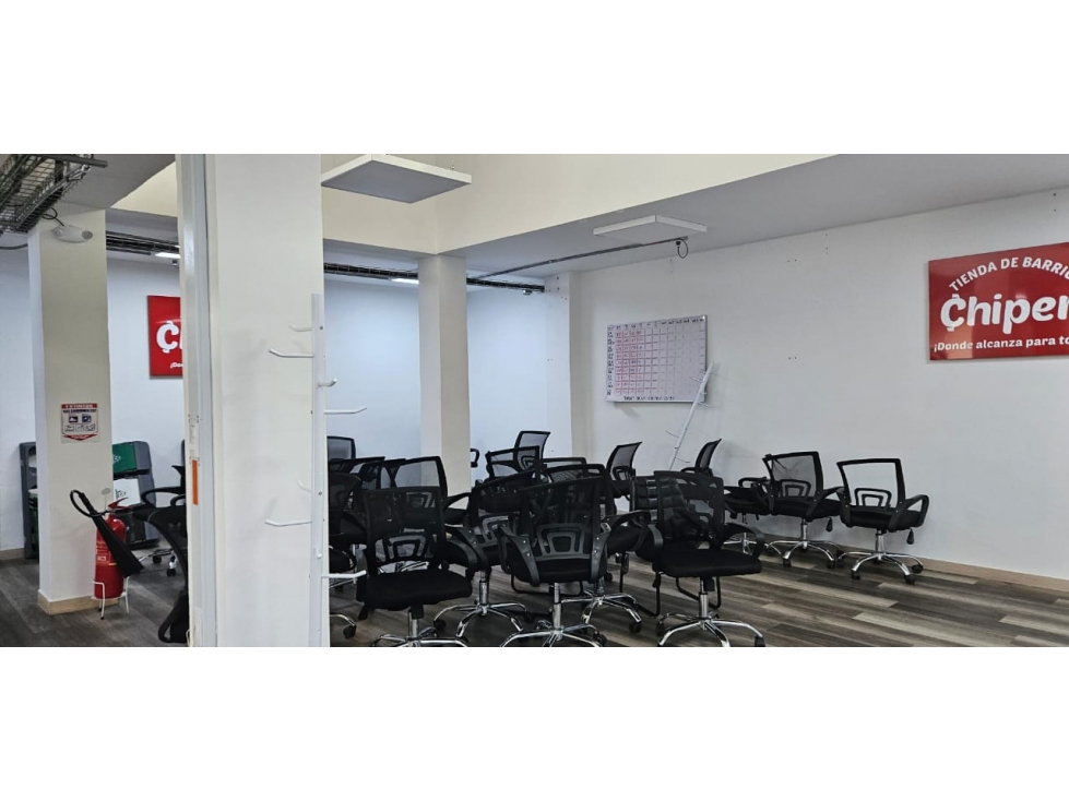 ALQUILER OFICINAS SALOMIA, CALI. — foto 3