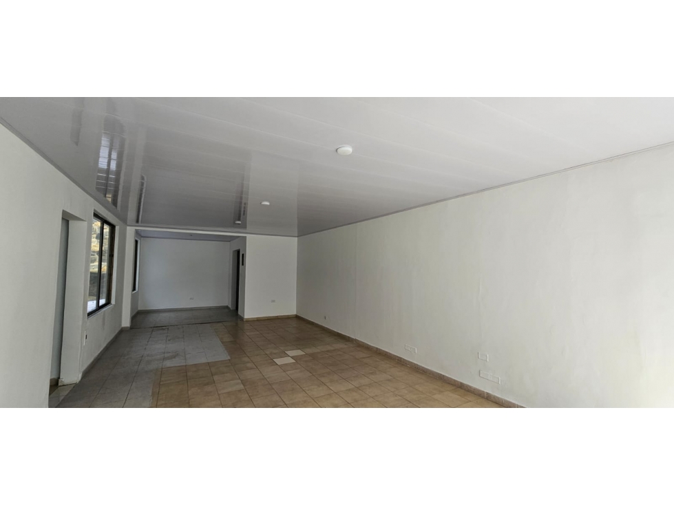 ALQUILER CASA COMERCIAL SAN VICENTE, CALI. — foto 3
