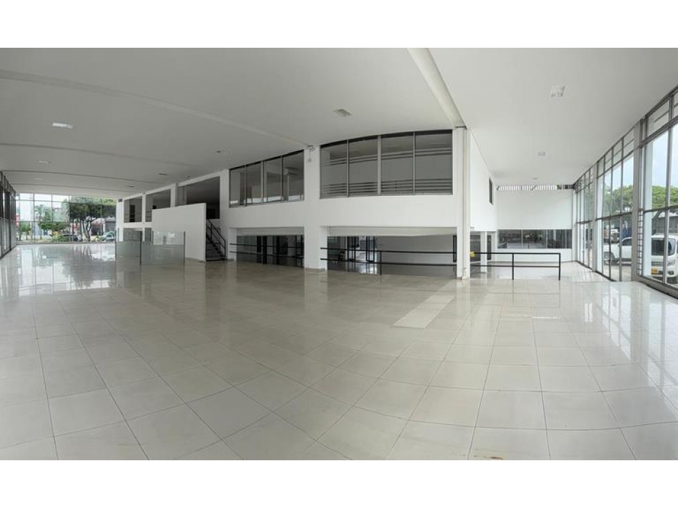 ALQUILER LOCAL COMERCIAL LAS DELICIAS, CALI. — foto 2
