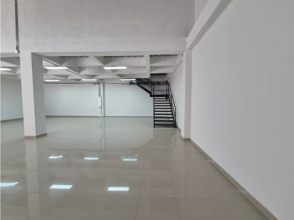 ALQUILER LOCAL BELISARIO CAICEDO, CALI. — foto 4