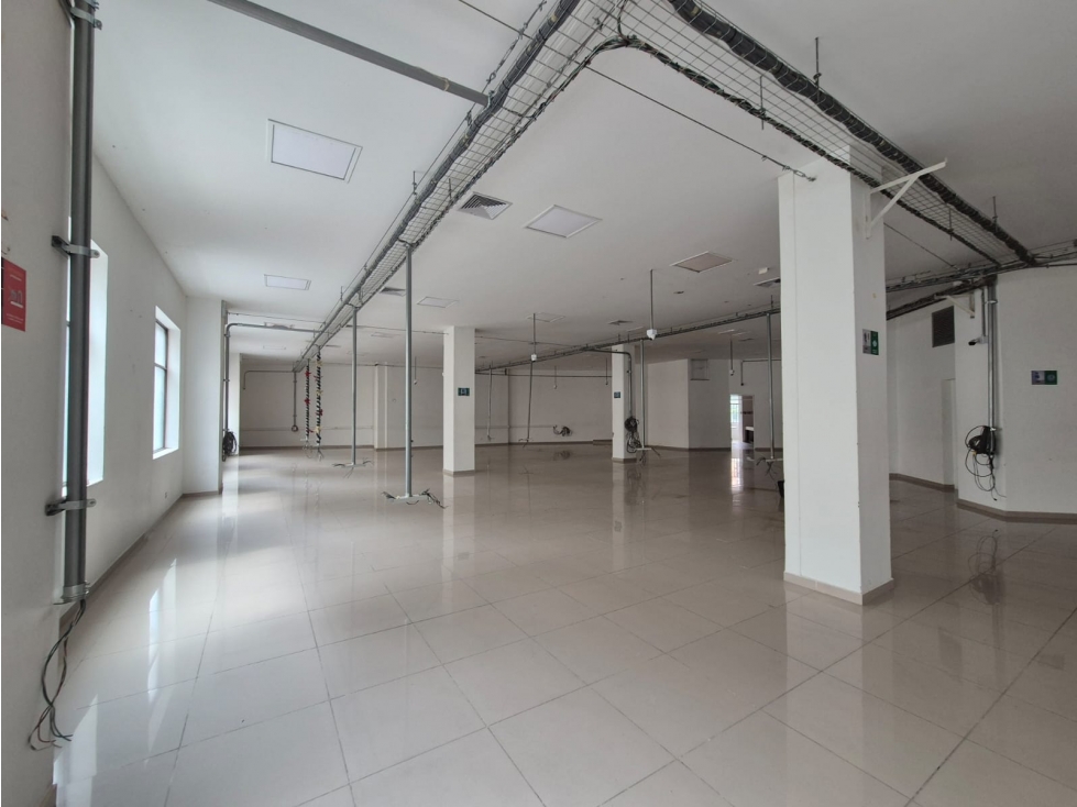 ALQUILER LOCAL CORPORATIVO NORMANDIA, CALI. — foto 6