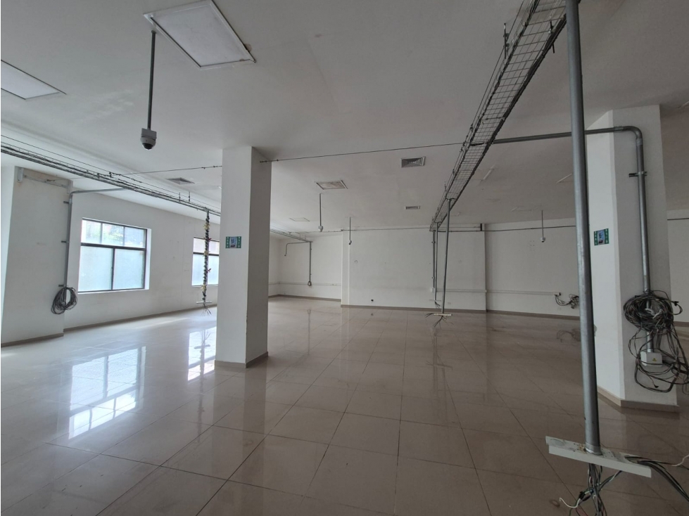 ALQUILER LOCAL CORPORATIVO NORMANDIA, CALI. — foto 4