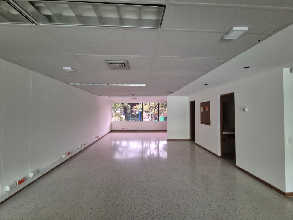 ALQUILER OFICINA LA FLORA, CALI. — foto 2