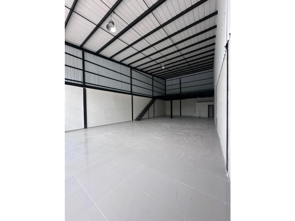 ALQUILER LOCAL COMERCIAL ARROYOHONDO, YUMBO. - 5