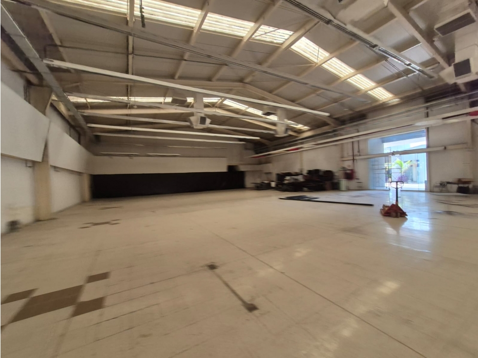 ALQUILER LOCAL COMERCIAL ARROYOHONDO, YUMBO. - 2